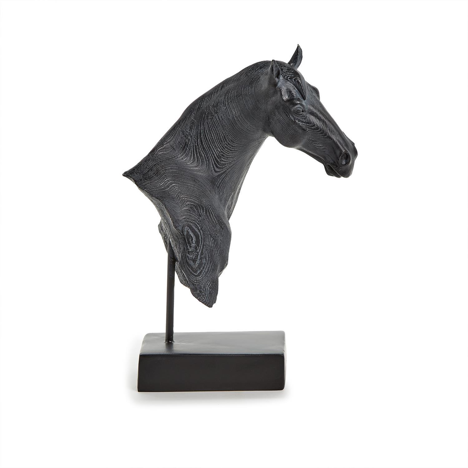 HORSE BUST SCULPTURE