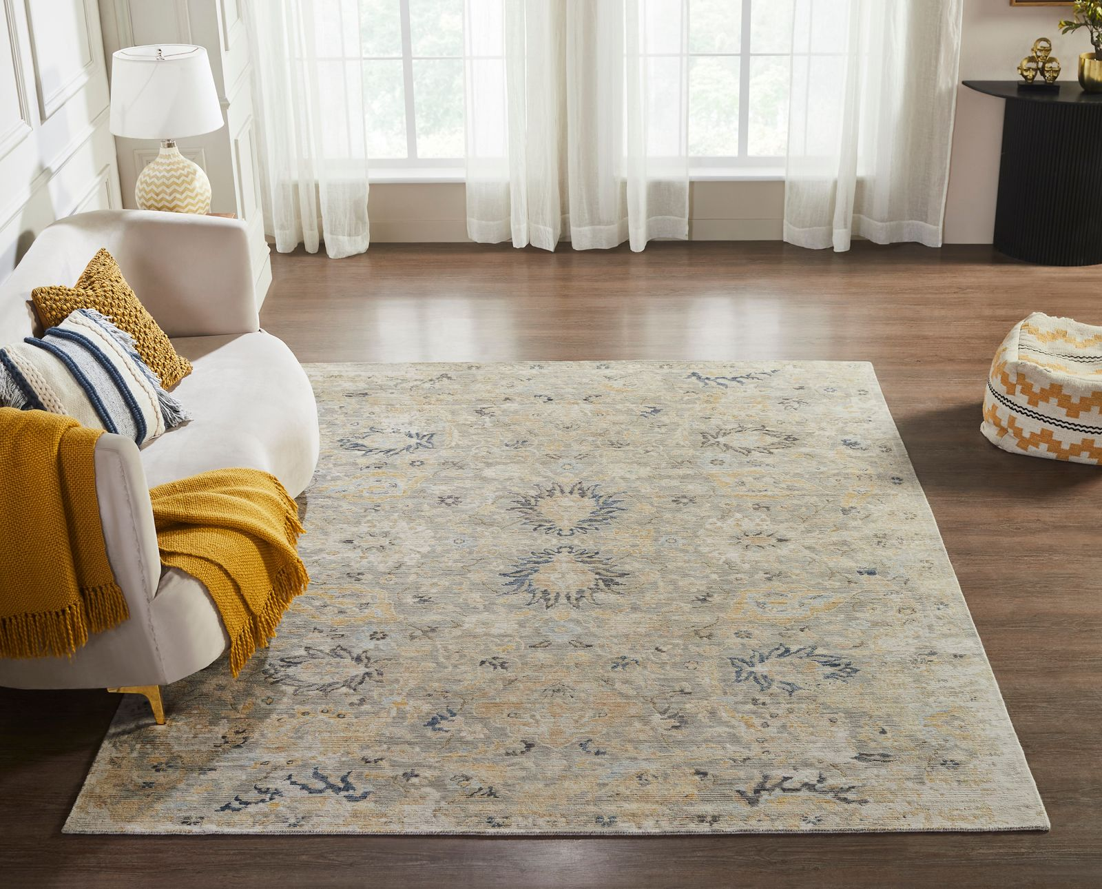Blooma Pearl Grey Area Rug (7'6" x 9'6")