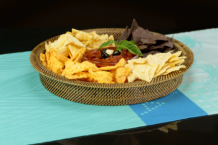 Woven Chip And Dip with Glass Bowl