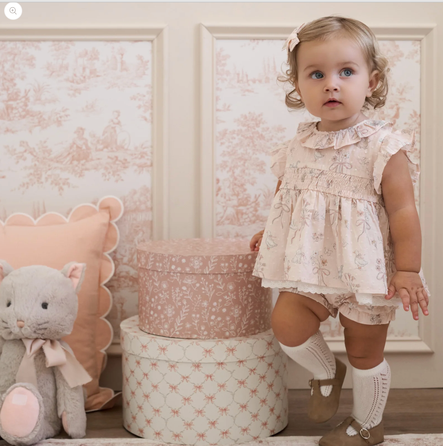 Fleur De Provence Babydoll, size 9 -12 mo
