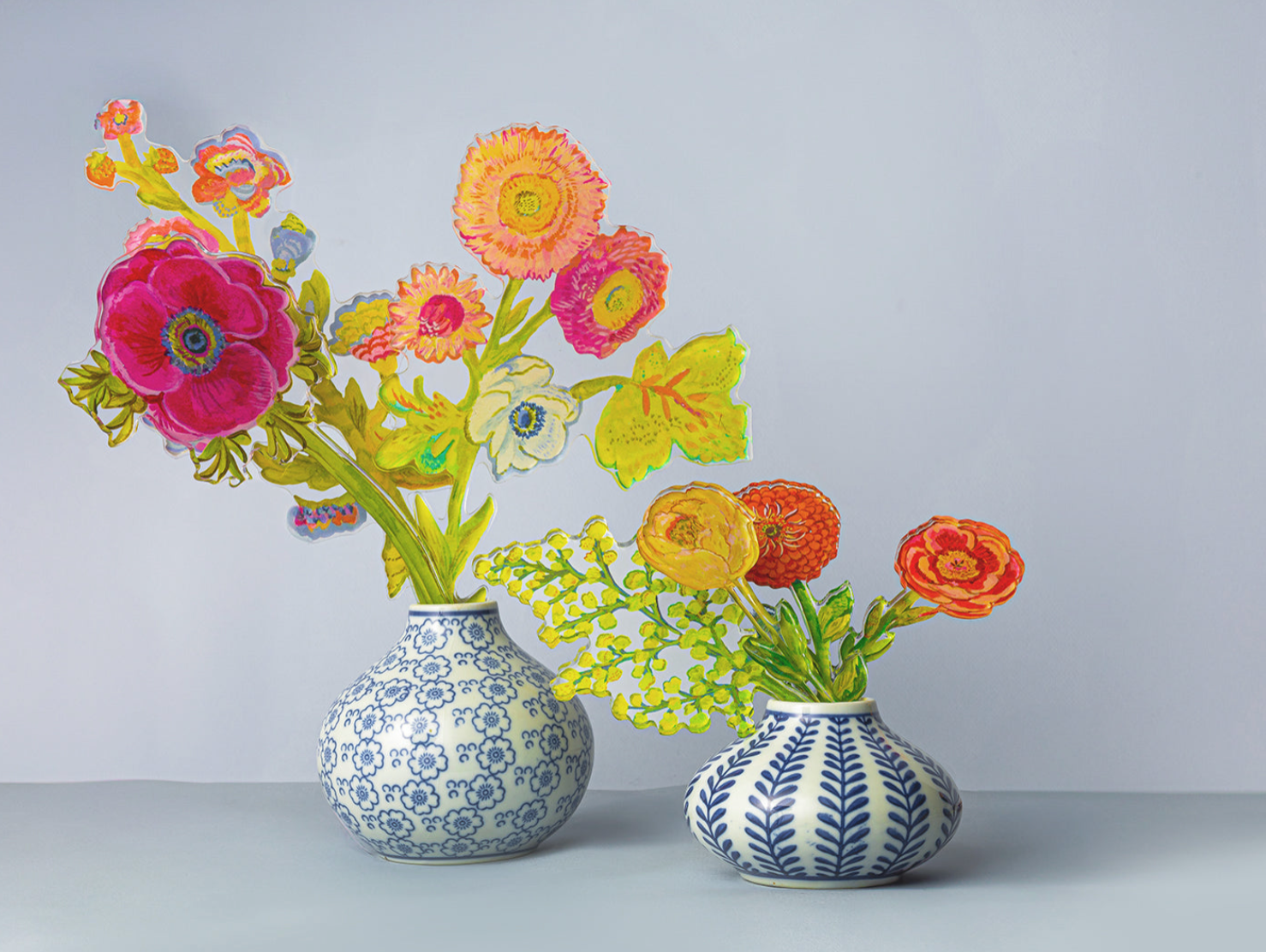 Delphine Acrylic Flower Floral, Large