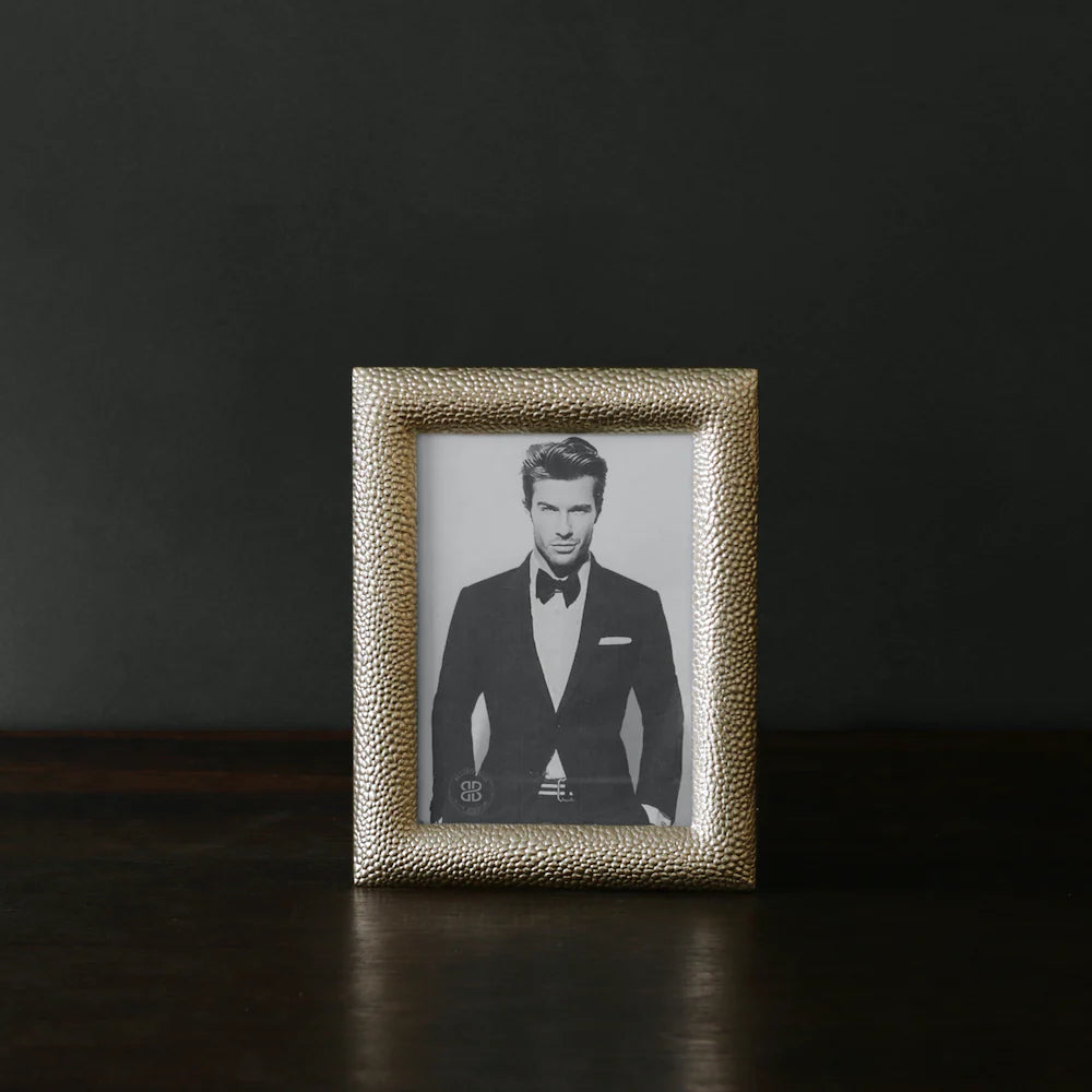 Sierra Modern Georgina 5 x 7 Frame -Gold