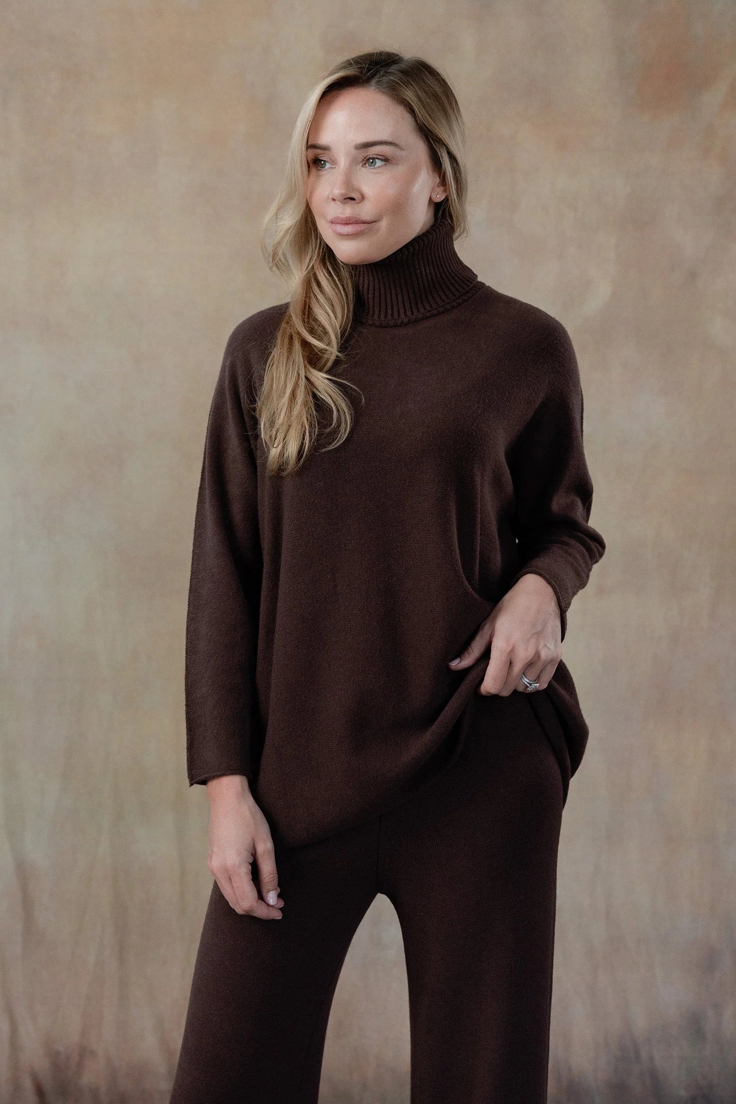 Clara Turtleneck Sweater Espresso
