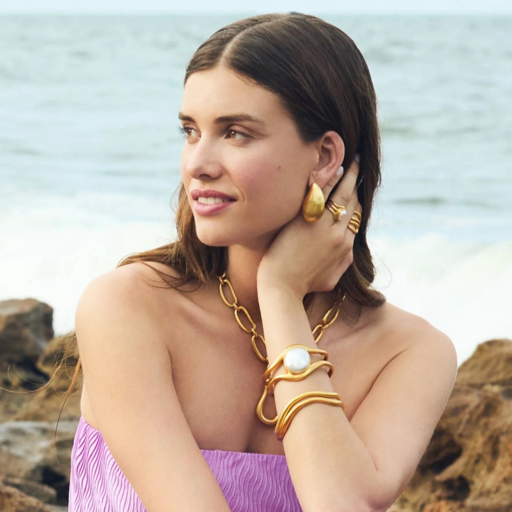 Gold Wave Earring -Medium