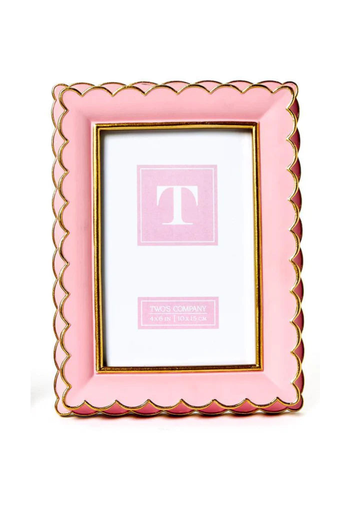 Pink Scalloped Picture Frame 4x6